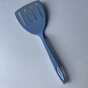 Vtg. Taylor Made Slotted Spatula Flipper Nylon Blue Made in USA Kitchen Utensil